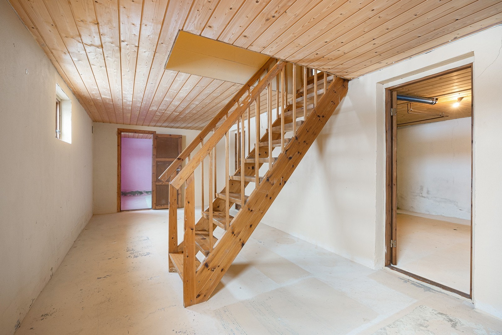 Trapperom kjeller. Galleribilde