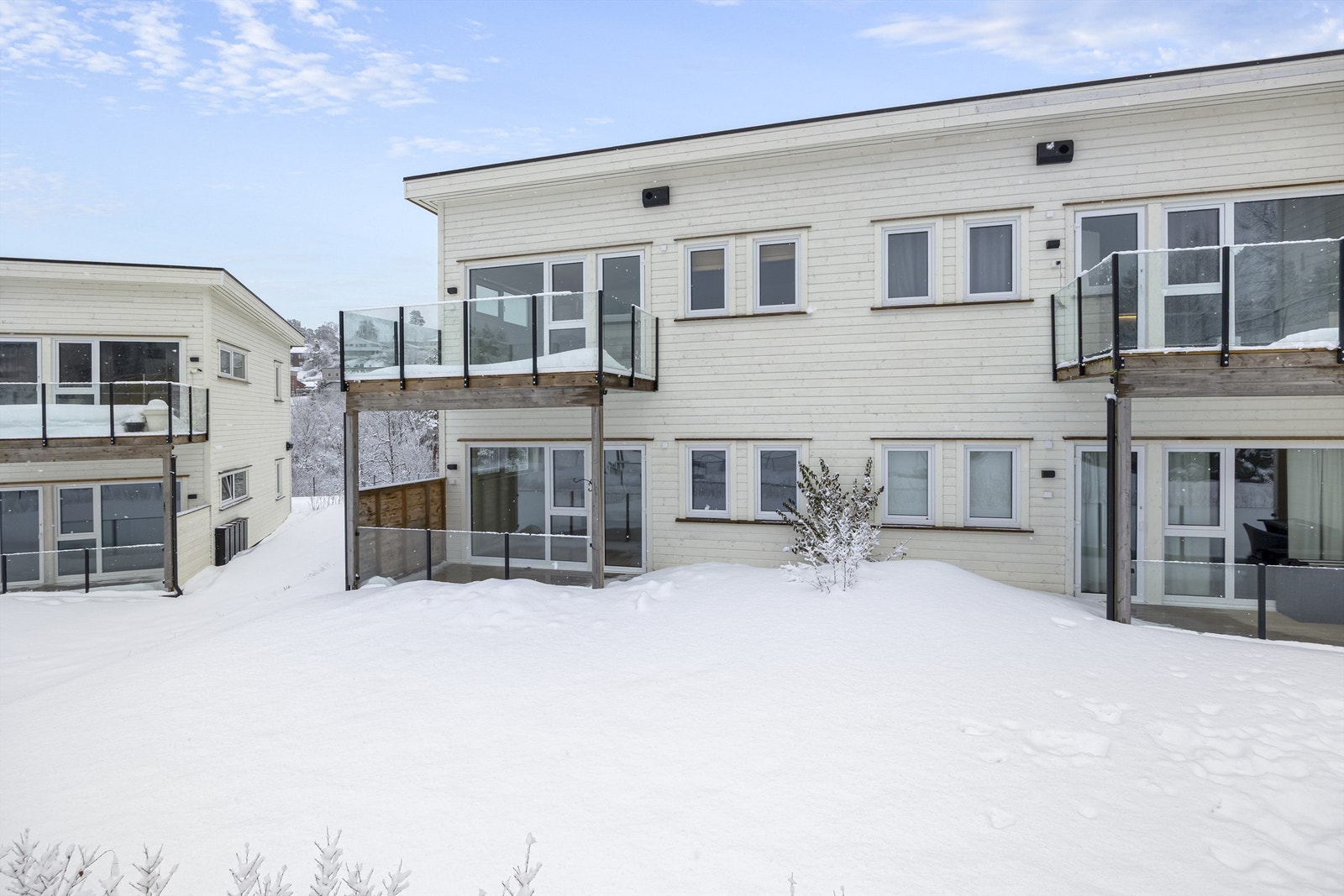 Flott leilighet i enden, i 1. etasje. Galleribilde