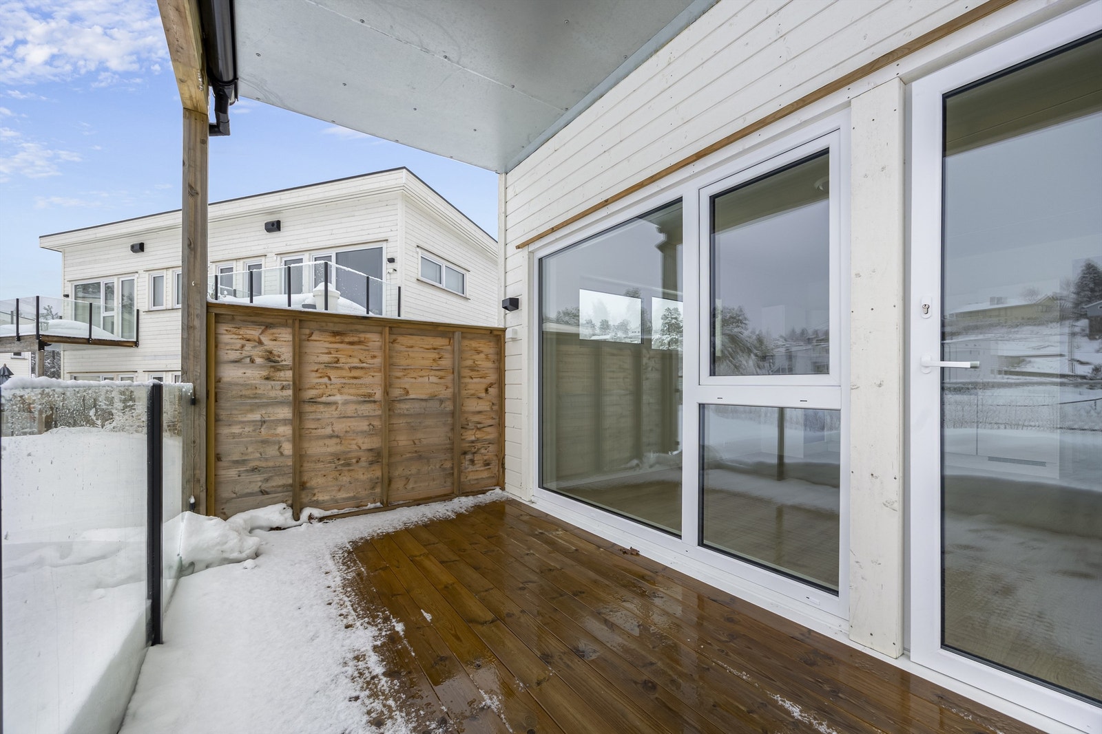 Terrasse. Galleribilde