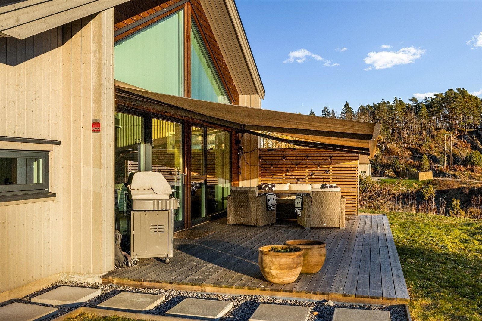 FAVORITTSTED: Fredelige stunder utendørs er noe av det fineste ved å være på hytta. Galleribilde