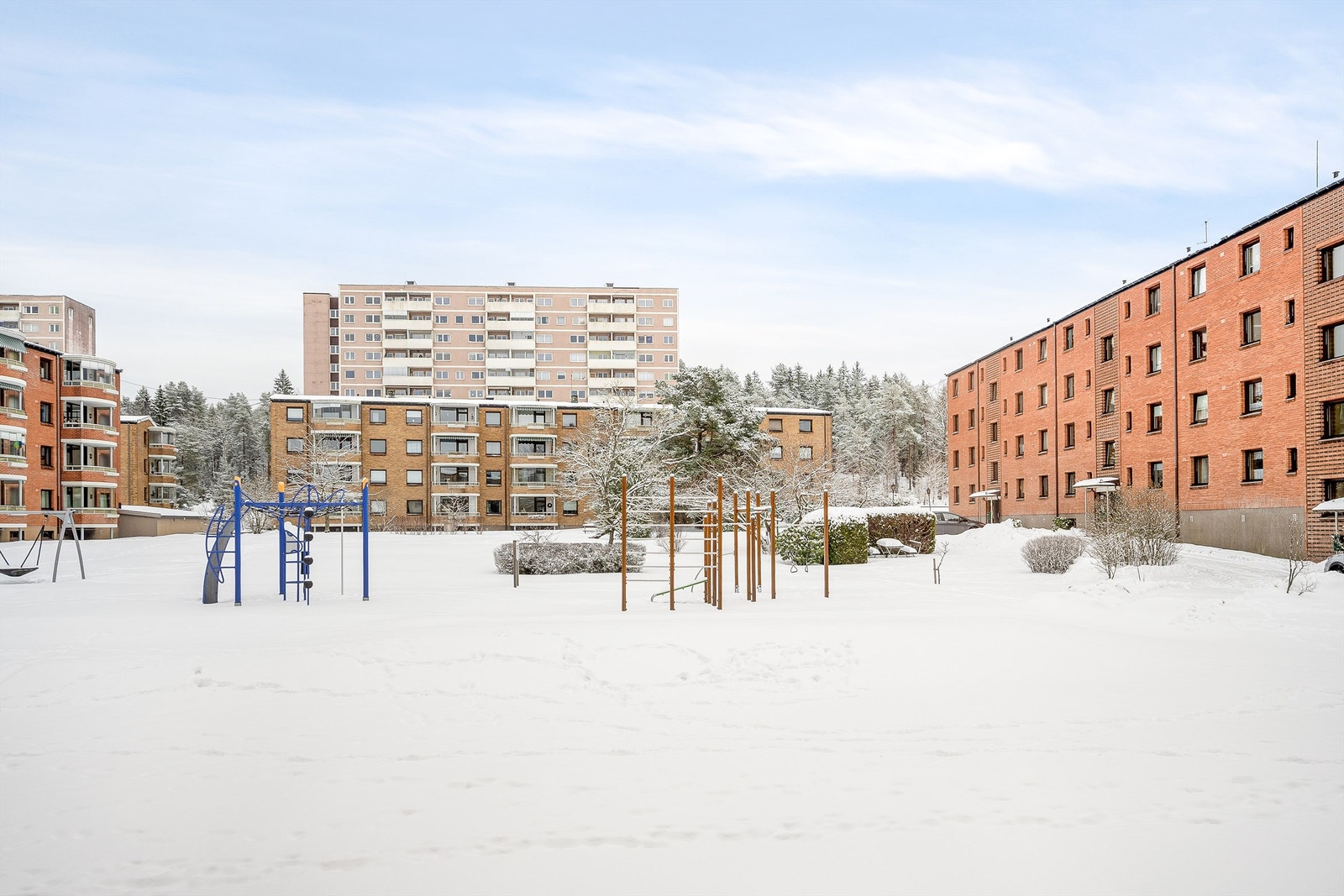 Hverdagslogistikken er enkel med Bøler Senter og T-bane kun 5-7 minutters gange unna. Galleribilde