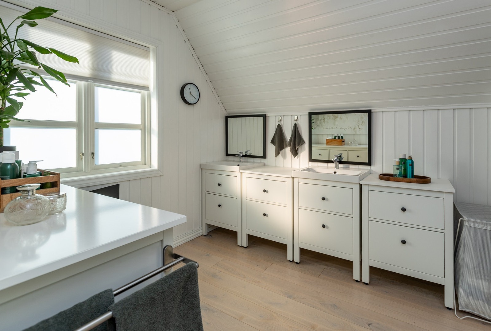 Tidligere soverom er omgjort til del av badet Galleribilde