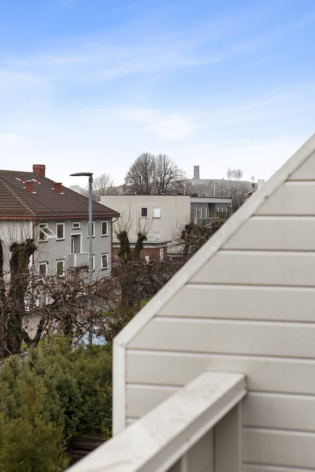 Fra Balkongen kan du se Slottsfjellet. Galleribilde