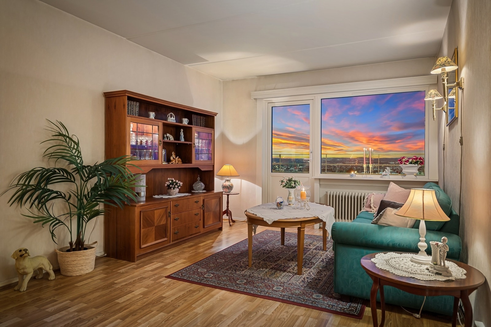 Her ferdes du temmelig fritt både i stuen, balkong og på soverom Galleribilde