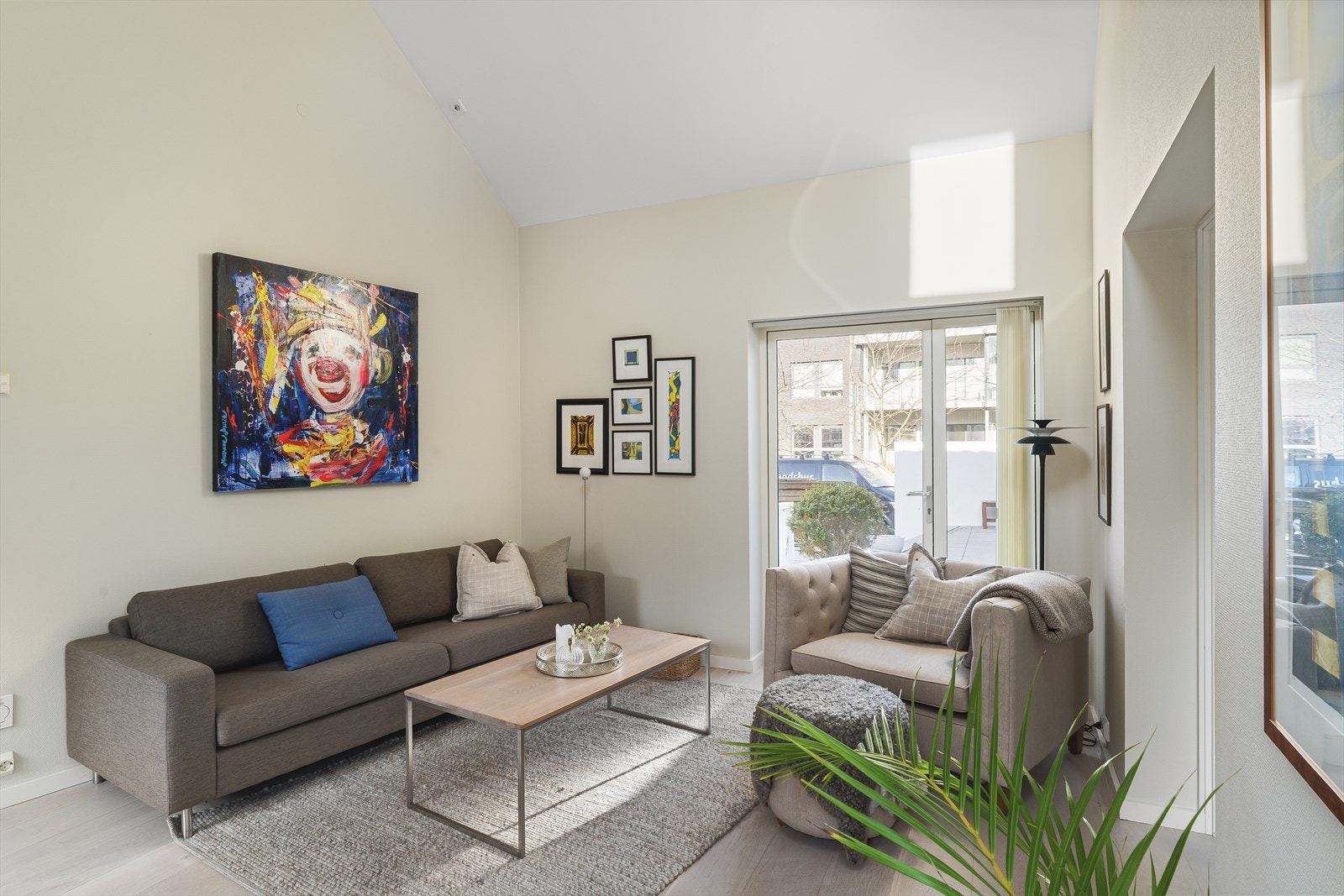 Flott takhøyde også i mellombygget Galleribilde