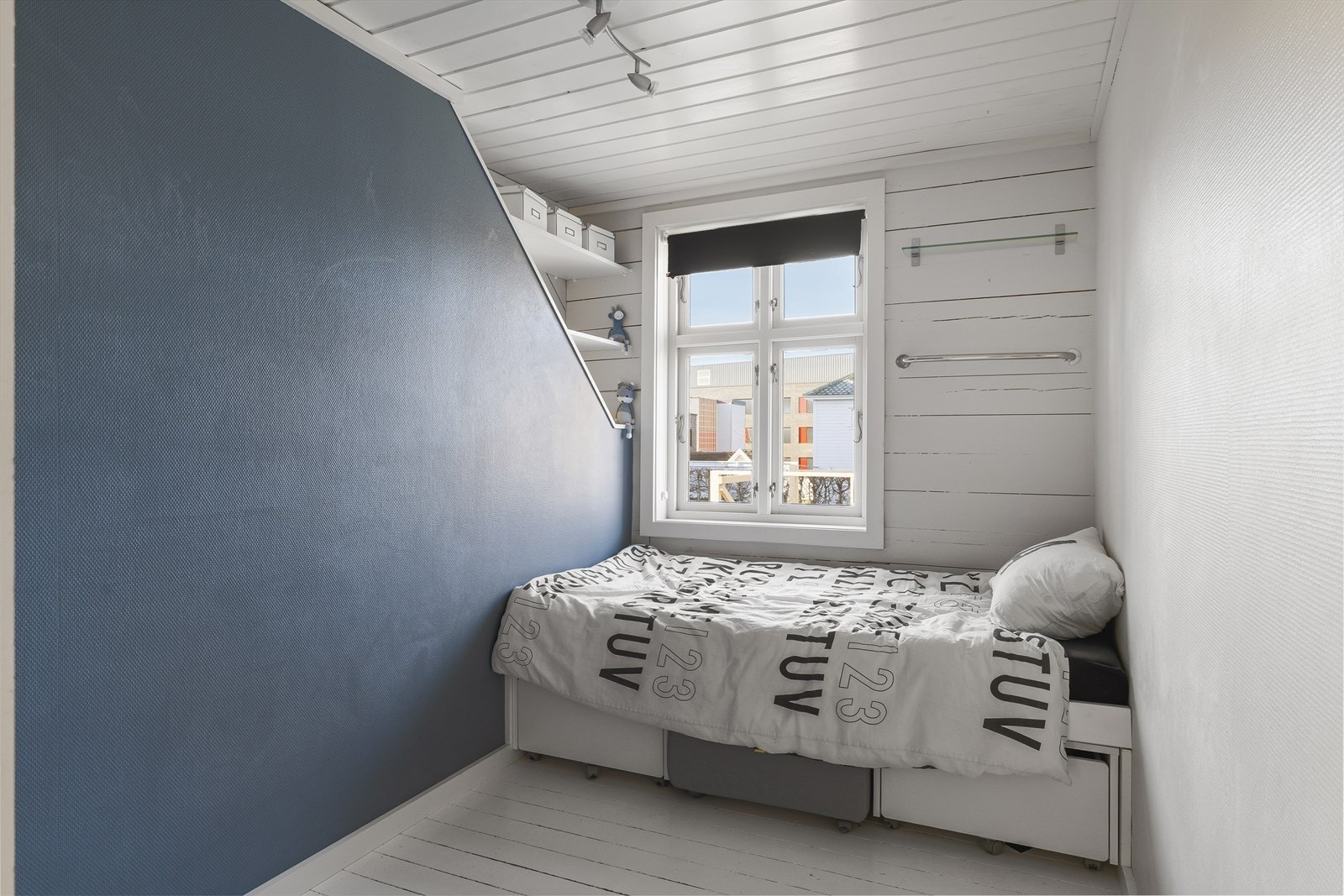 Ett av soverommene i andre etasje Galleribilde