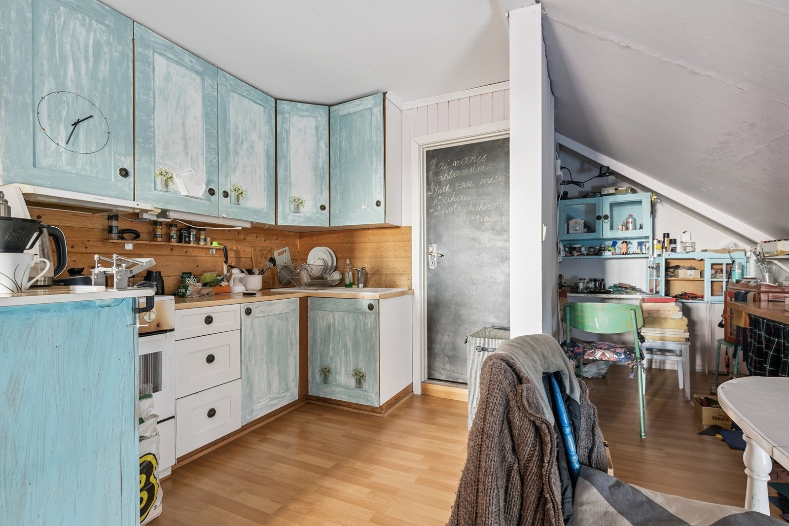 Kjøkken leilighet driftsbygning, ikke godkjent for boligformål Galleribilde