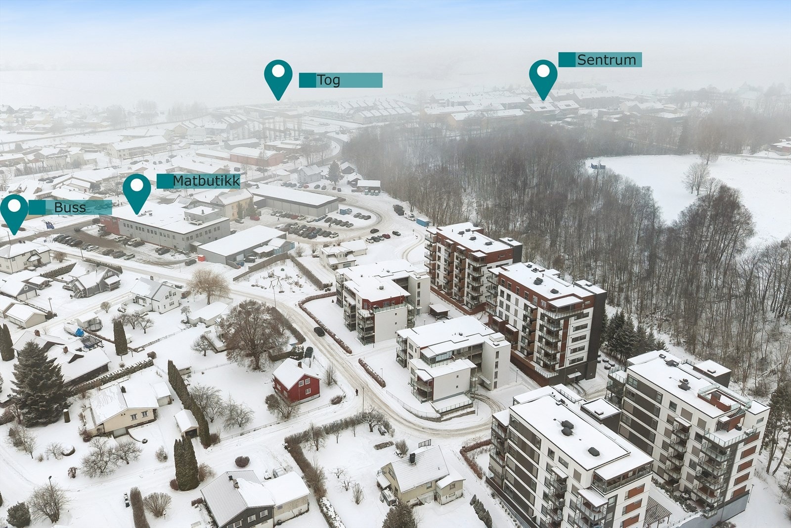 I nærområdet finner vi blant annet videregående skole, barneskole, barnehage, flerbrukshall, fotballbane, golfbane og flotte natur- og friluftslivsområder. Galleribilde