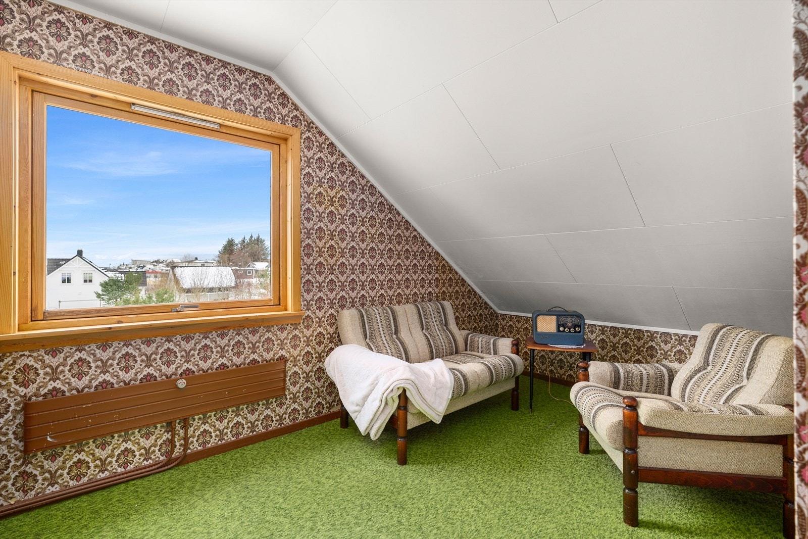 Soverom 1 loft, mot vest Galleribilde