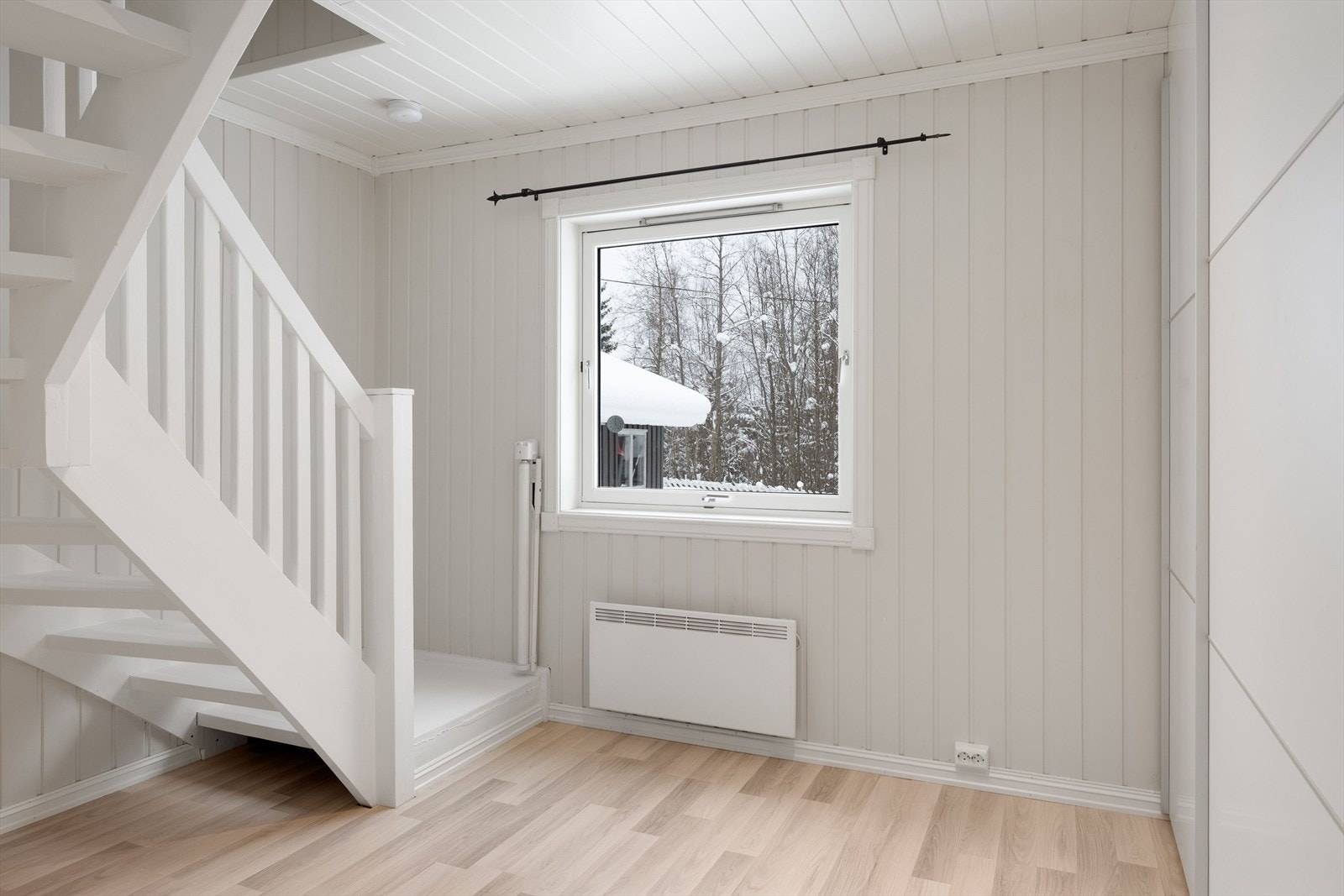 Trapperom mot 2. etasje Galleribilde