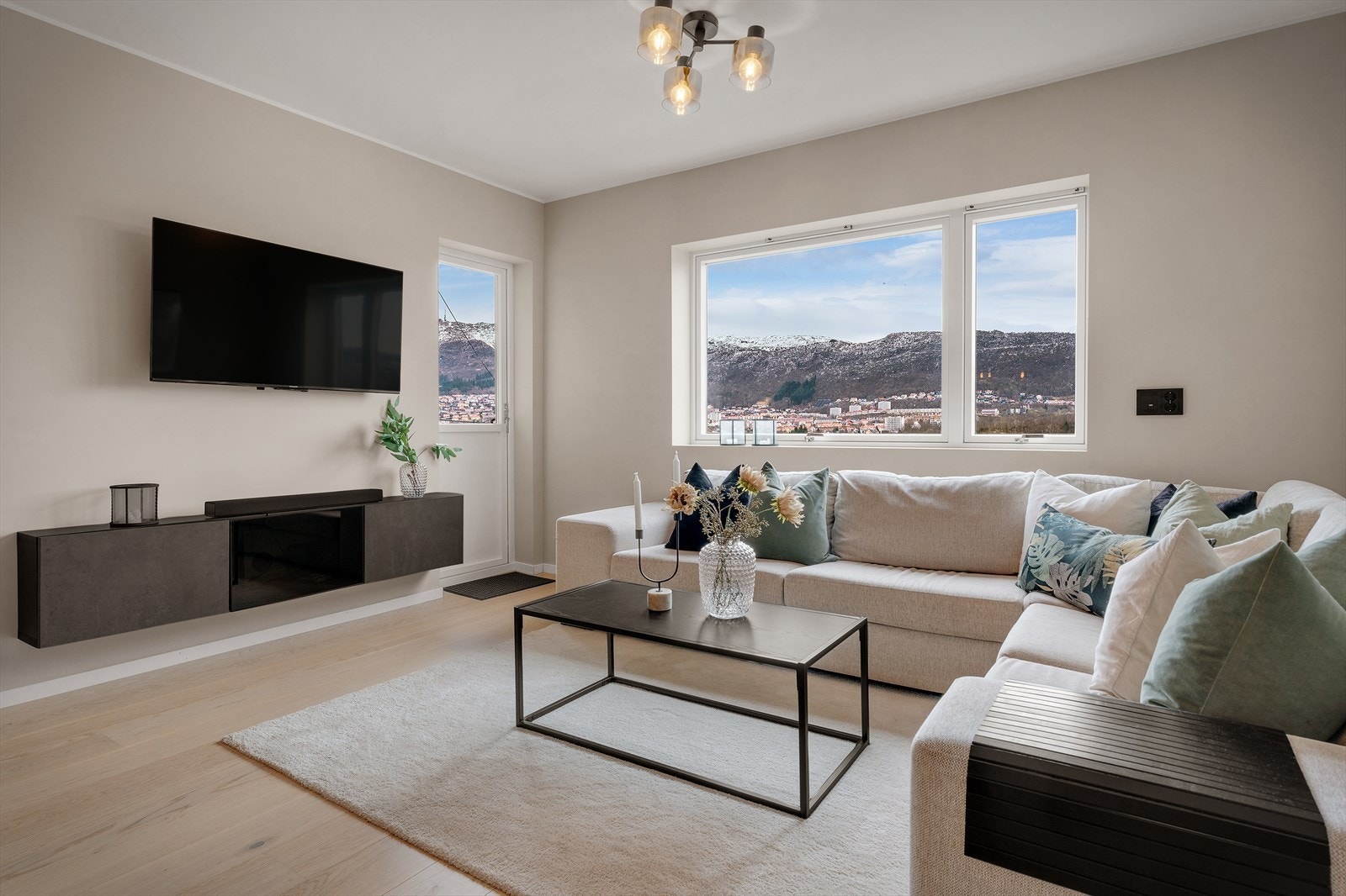 - Leiligheten har en god og arealeffektiv planløsning - Galleribilde