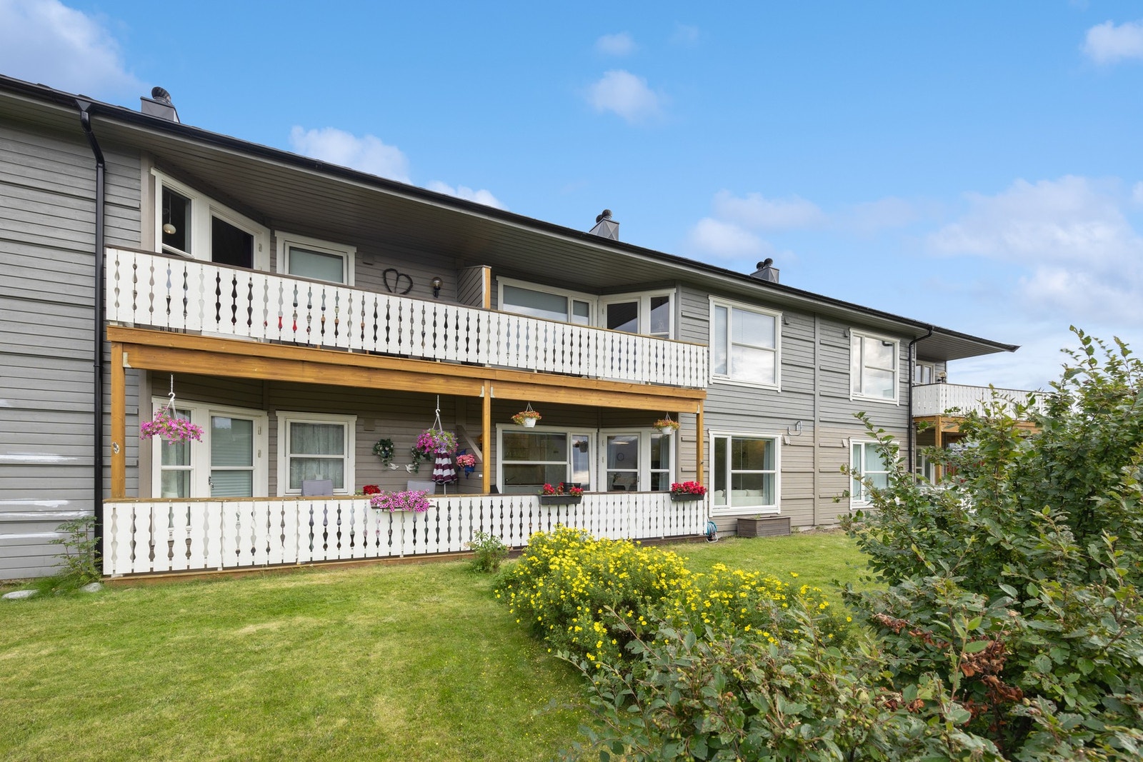 En fin og praktisk 3-roms beliggende i 1.etasje Galleribilde