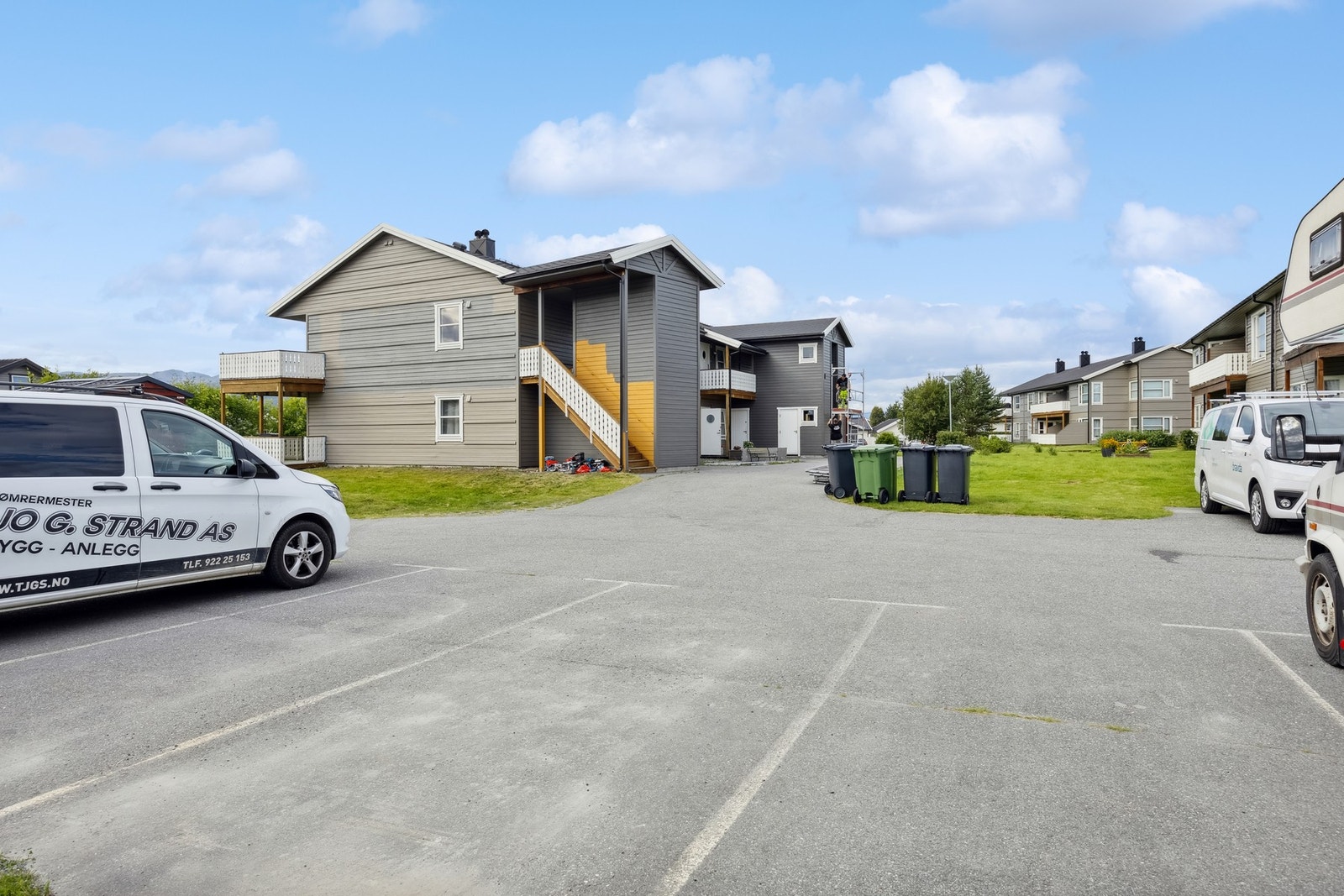 Det medfølger 1 oppmerket parkeringsplass Galleribilde