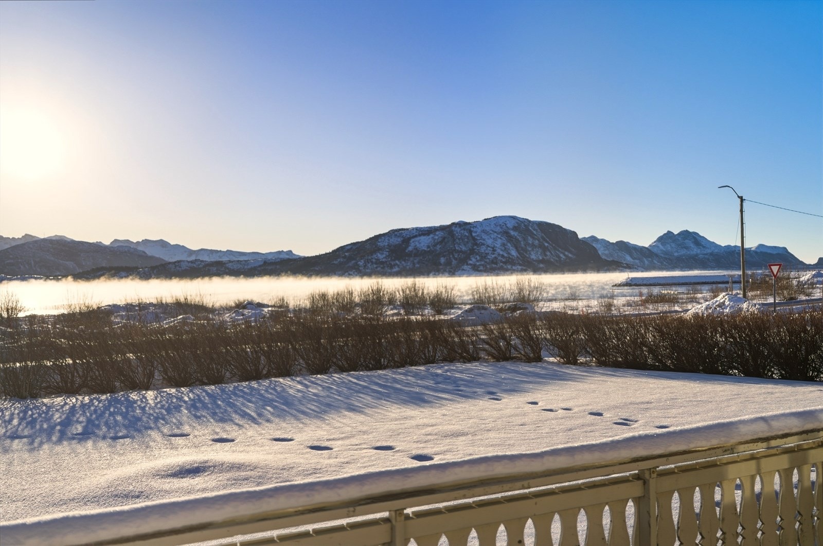 Eiendommen har umiddelbar nærhet til store tur- og friluftsområder Galleribilde