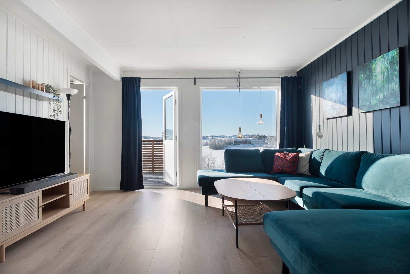 Gode vindusflater som slipper inn masse dagslys. Galleribilde