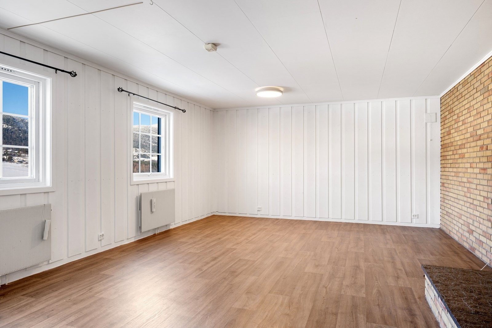 Kjellerstuen har flere innredningsmuligheter og er et fint tilleggsareal for familien. Galleribilde