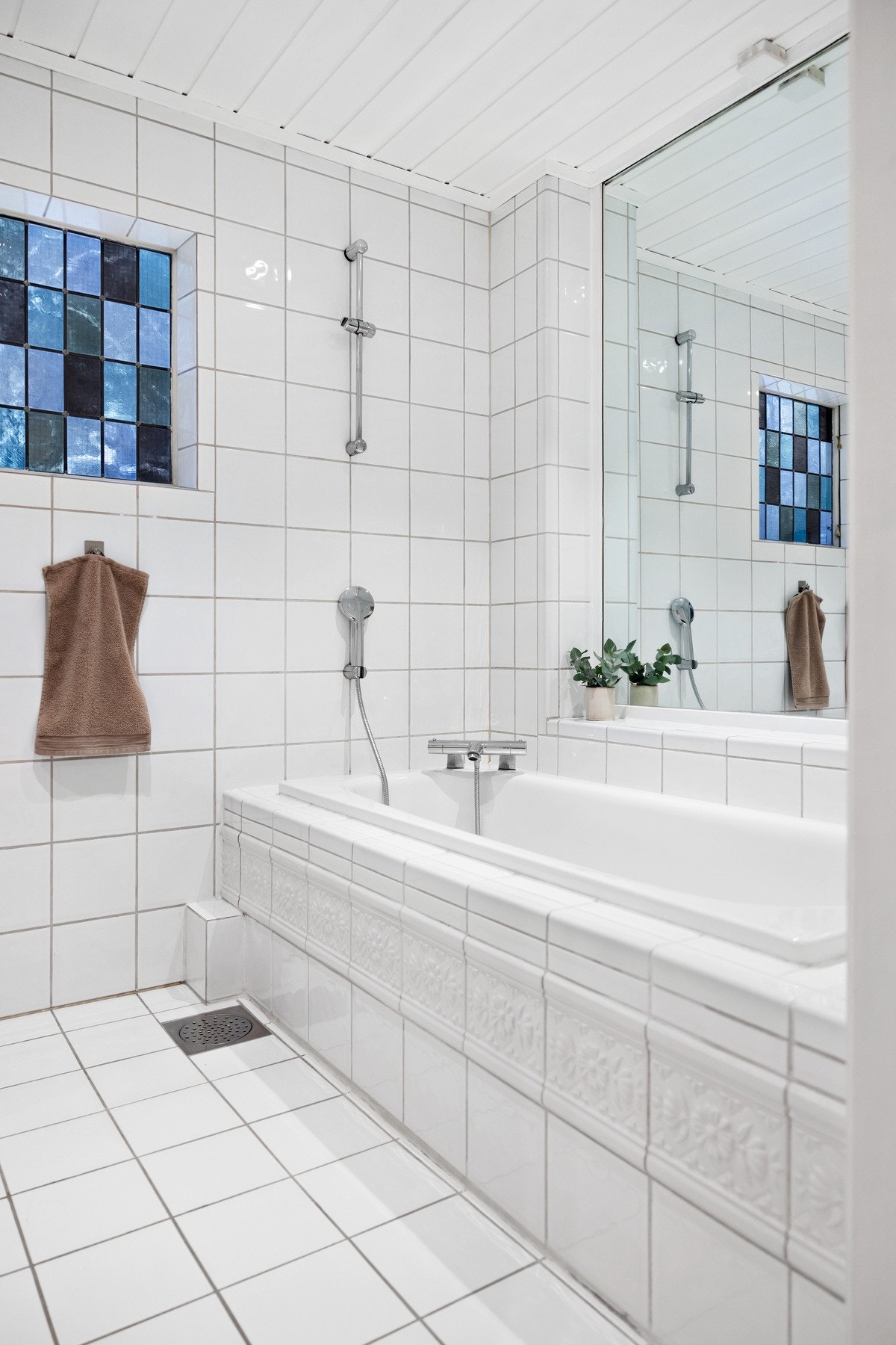 Fra baderommet. Galleribilde