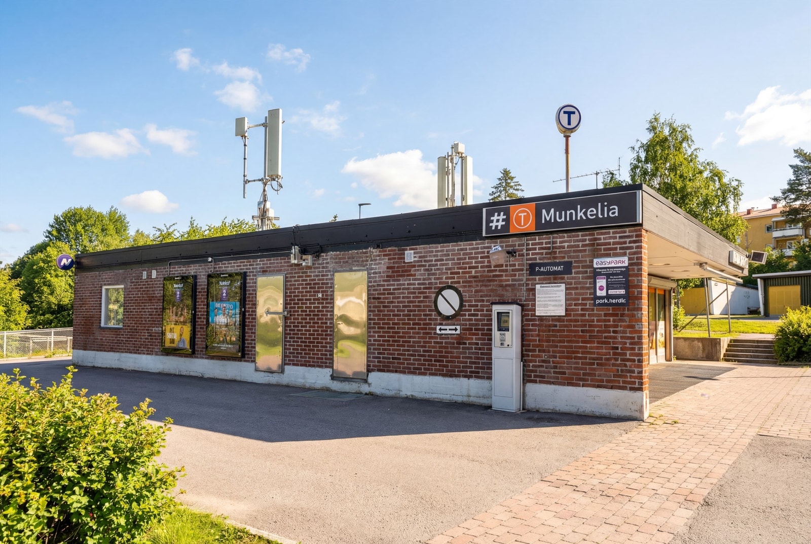 Munkelia T-banestasjon ligger under 10 minutters unna med gange, med hyppige avganger mot sentrum. Galleribilde