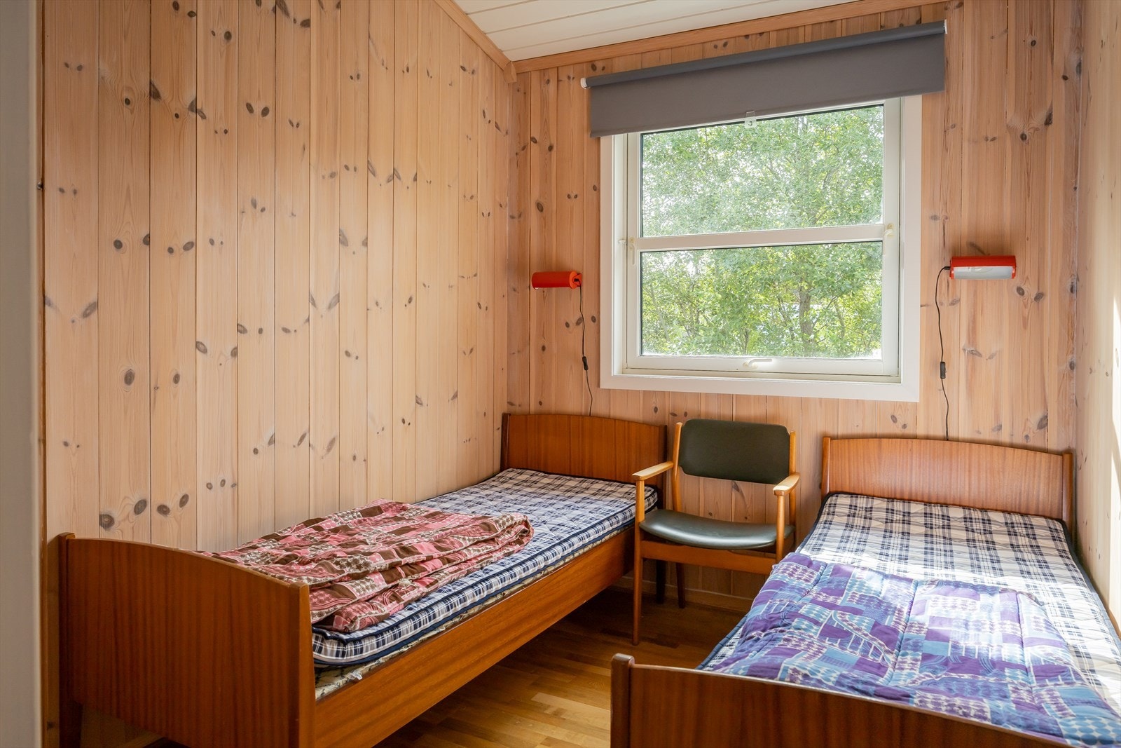 Det tredje soverommet ligger praktisk til ved entréen. Galleribilde