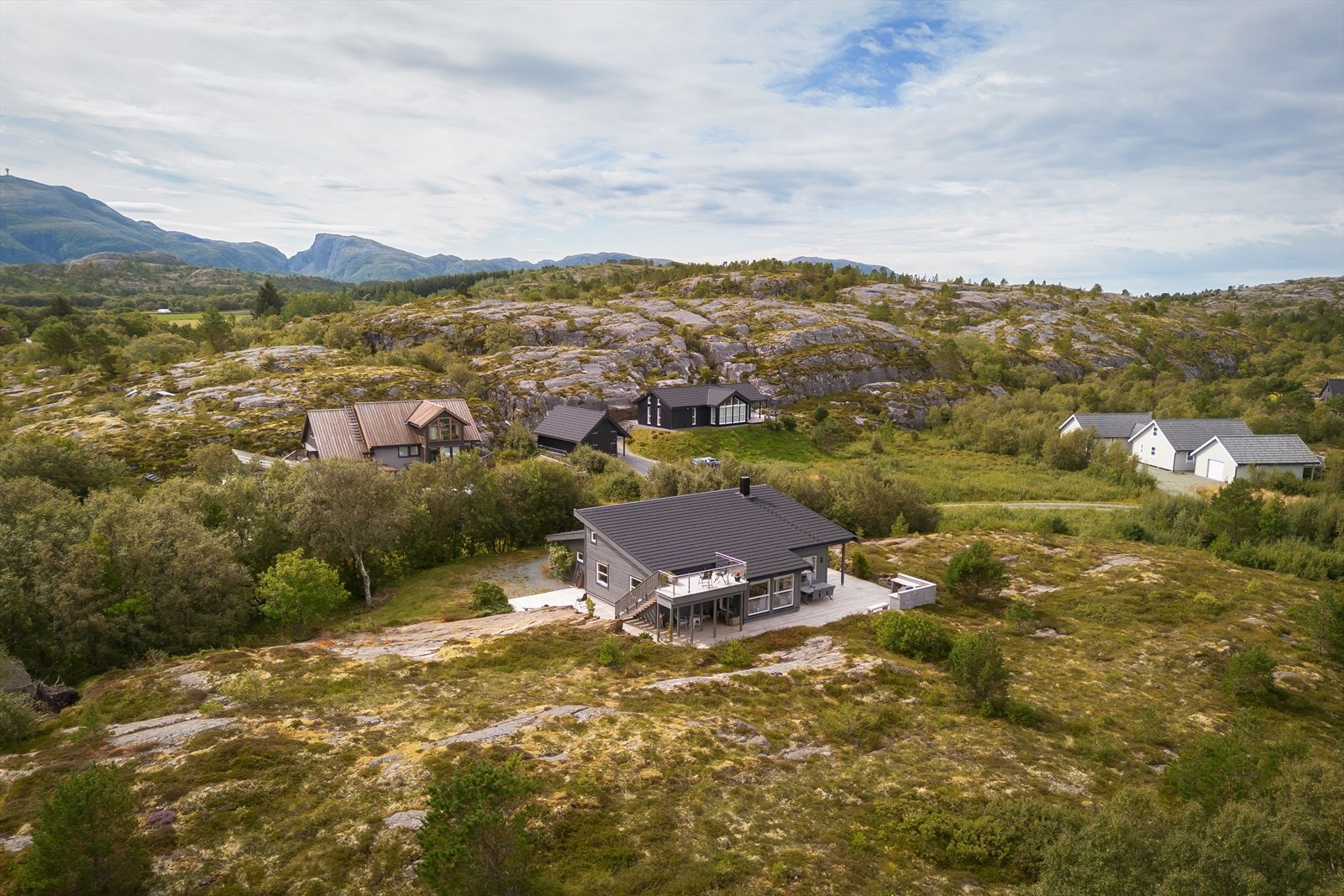 Det er flotte turområder like utenfor hytten. Galleribilde