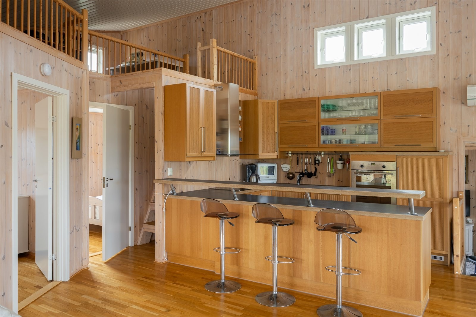 I tilknytning til stuen er det to soverom. Galleribilde