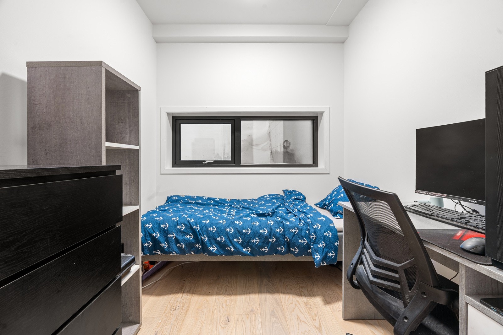 Soverom nr. 2 passer utmerket som gjesterom, barnerom, hjemmekontor - Alt etter behov.