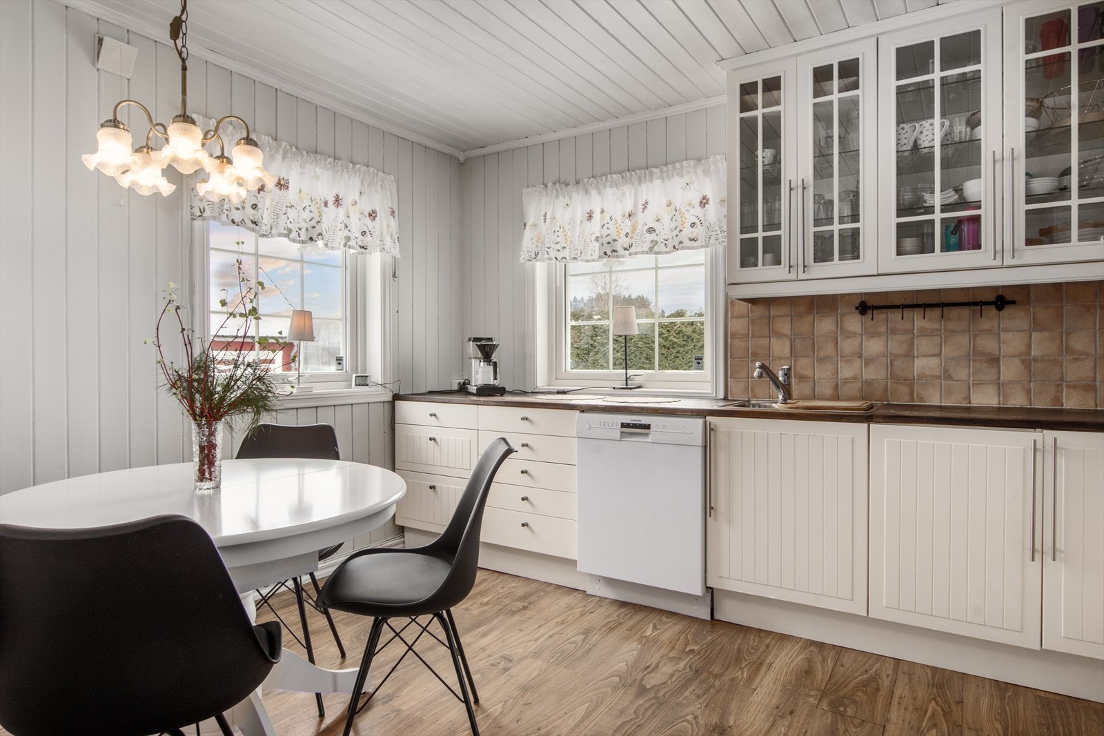 God plass for liten spisekrok. Galleribilde