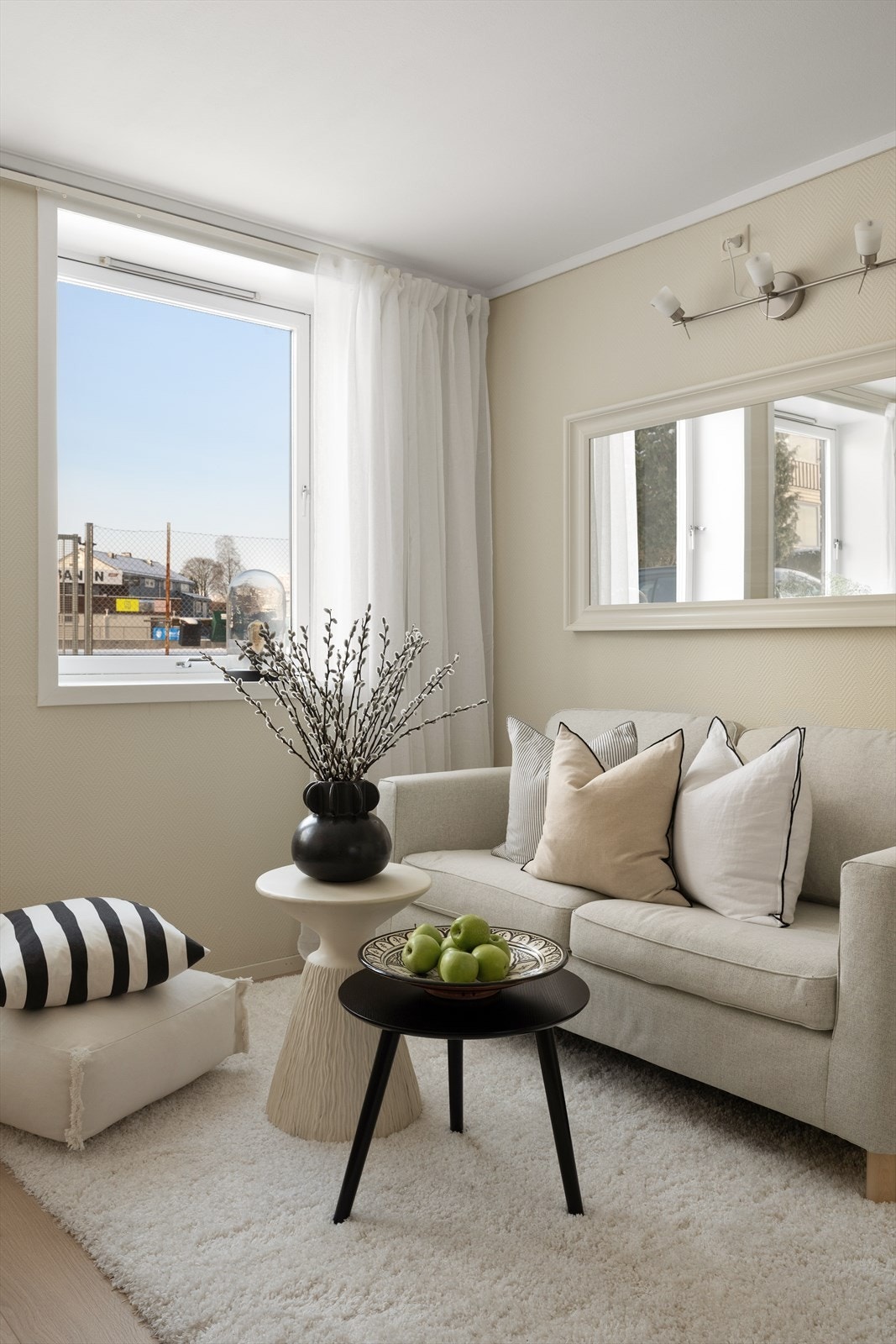 Her er det plass til sofa og annet møblement. Galleribilde