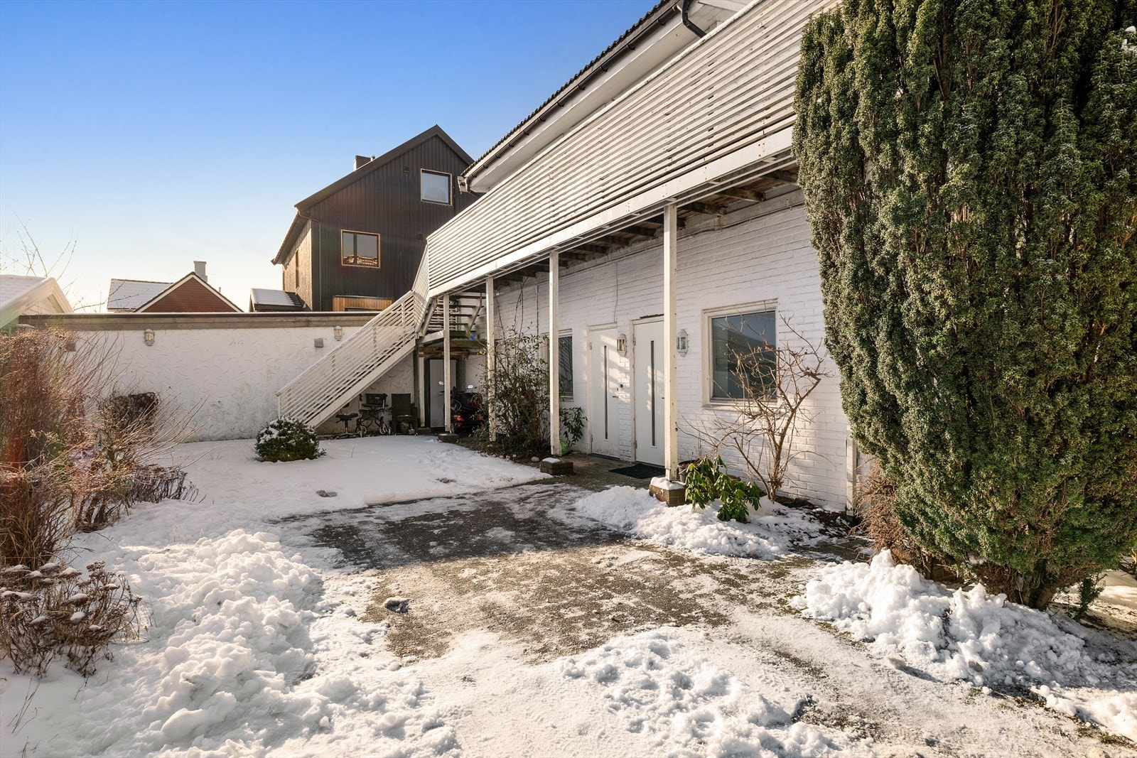 Uteområde. Galleribilde