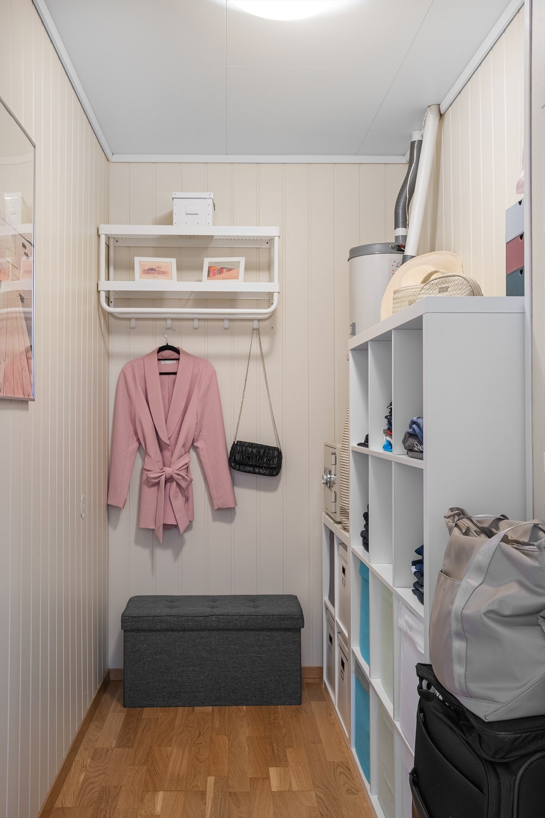 Innvendig bod Galleribilde