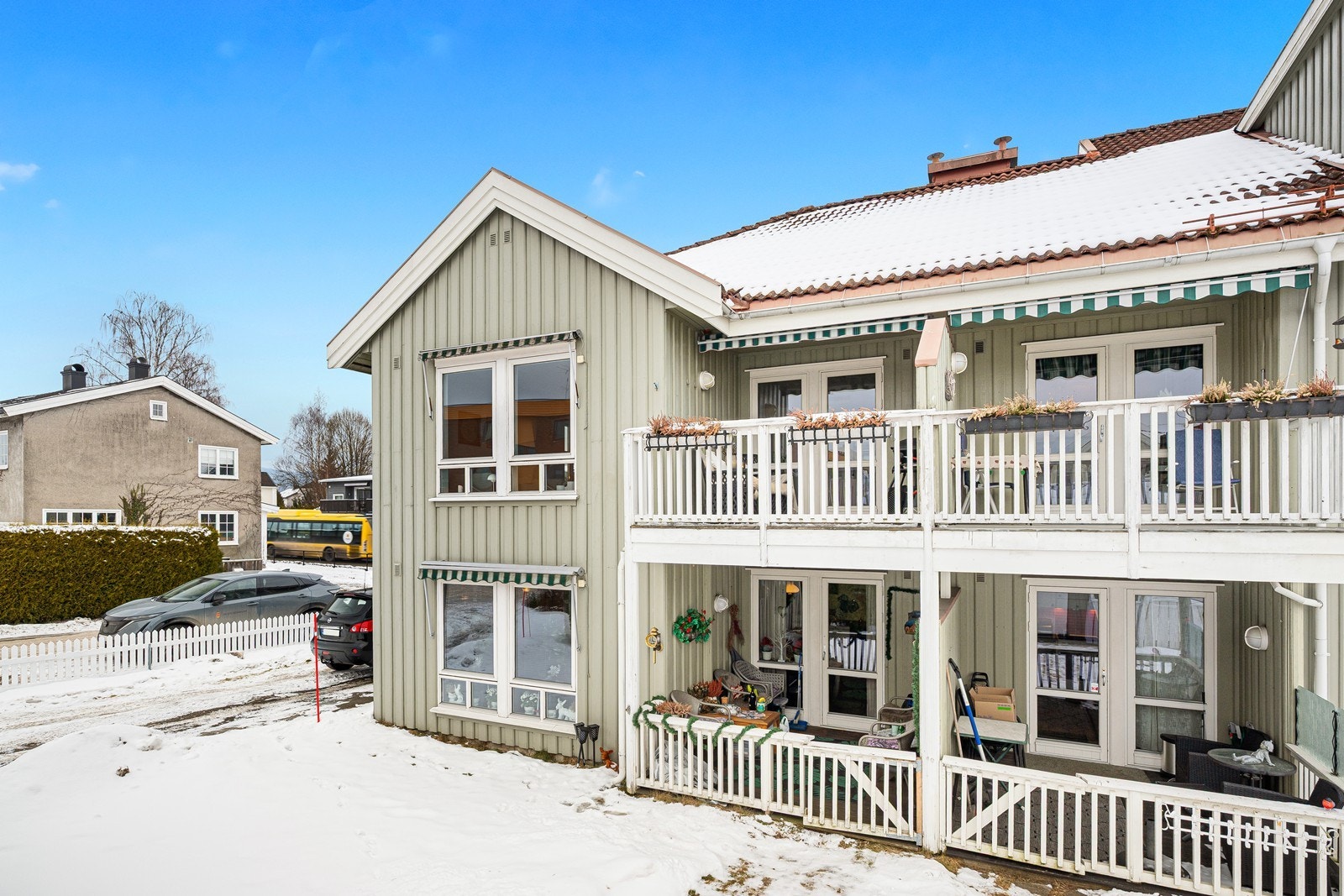 Et rolig og etablert boligområde. Her bor du i et hyggelig nabolag med kort vei til alt du trenger i hverdagen Galleribilde