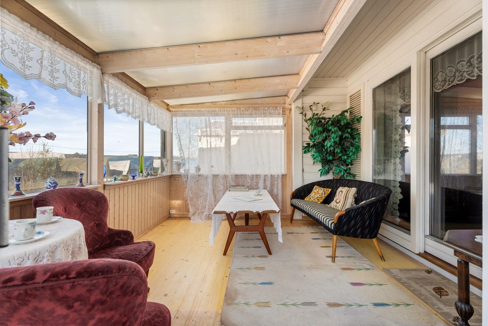 Her kan man nyte uteområdet uavhengig av værforholdene. Galleribilde