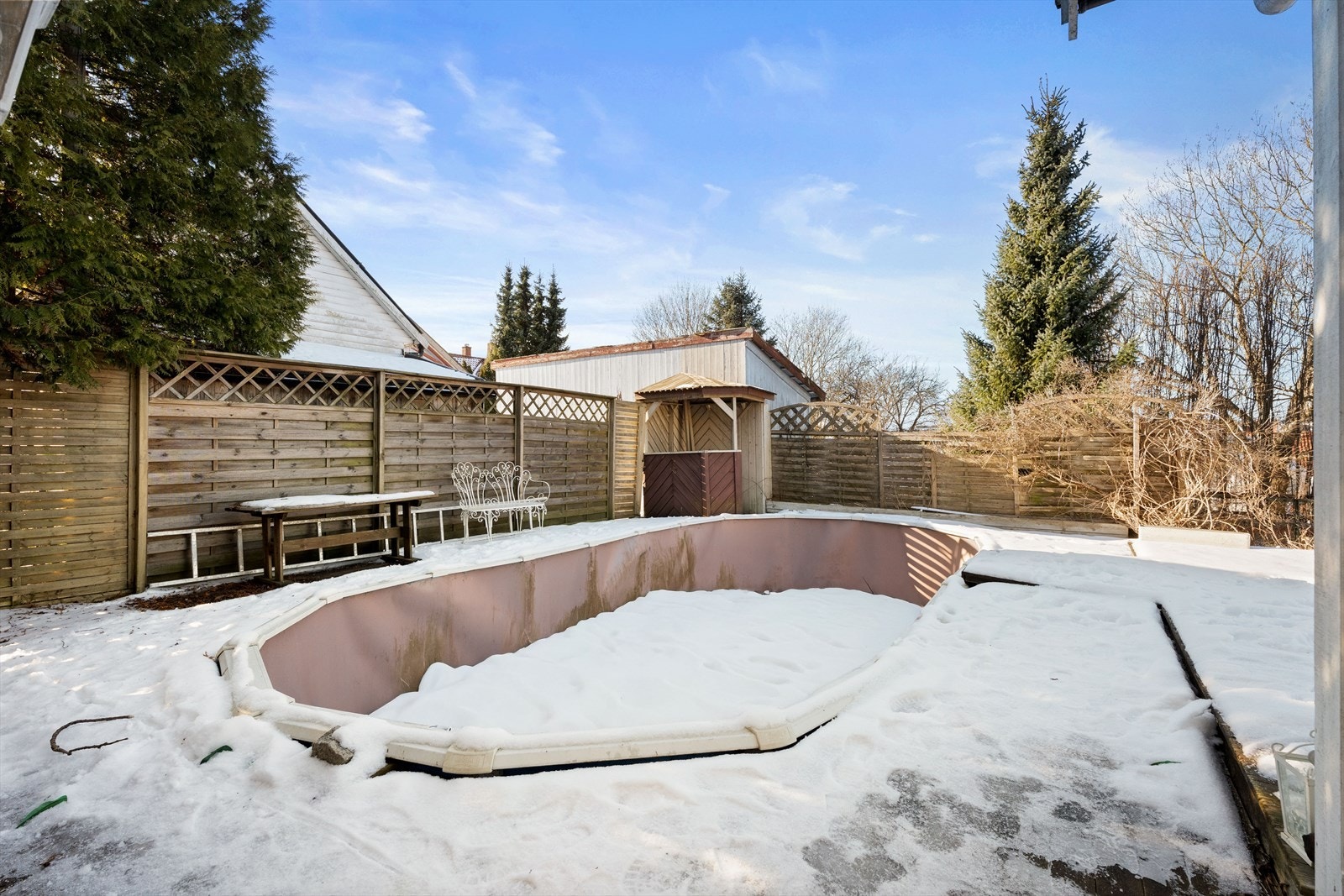 Uteområdet er skjermet og gir en privat atmosfære. Galleribilde