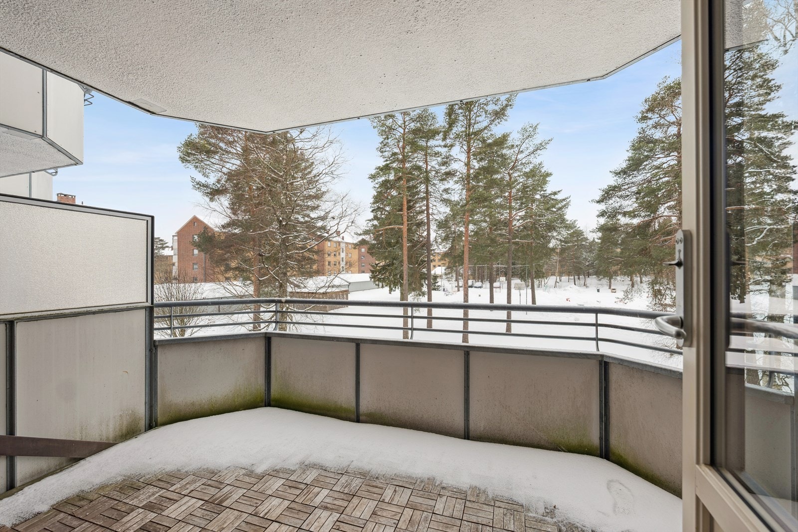 Velkommen til Vetlandsveien 63B - Presentert av Temoor Sikander i DNB Eiendom Galleribilde