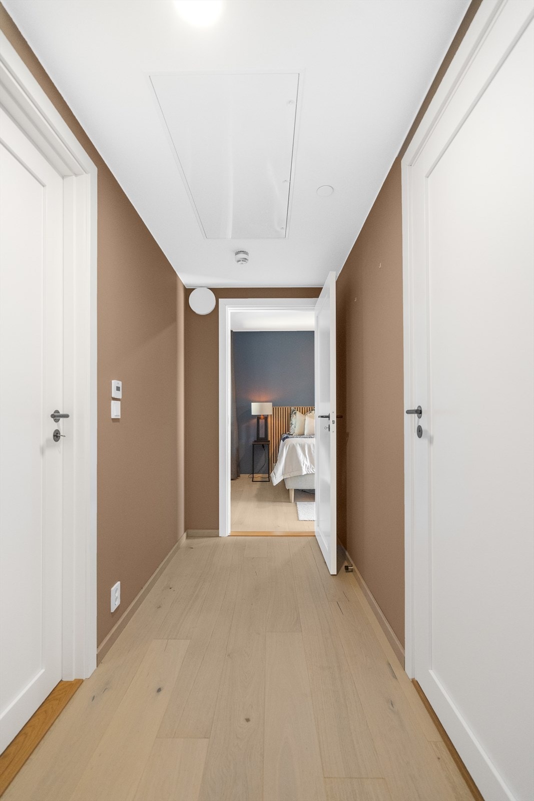 Gang mellom soverom 1, soverom 3 og baderom. Galleribilde