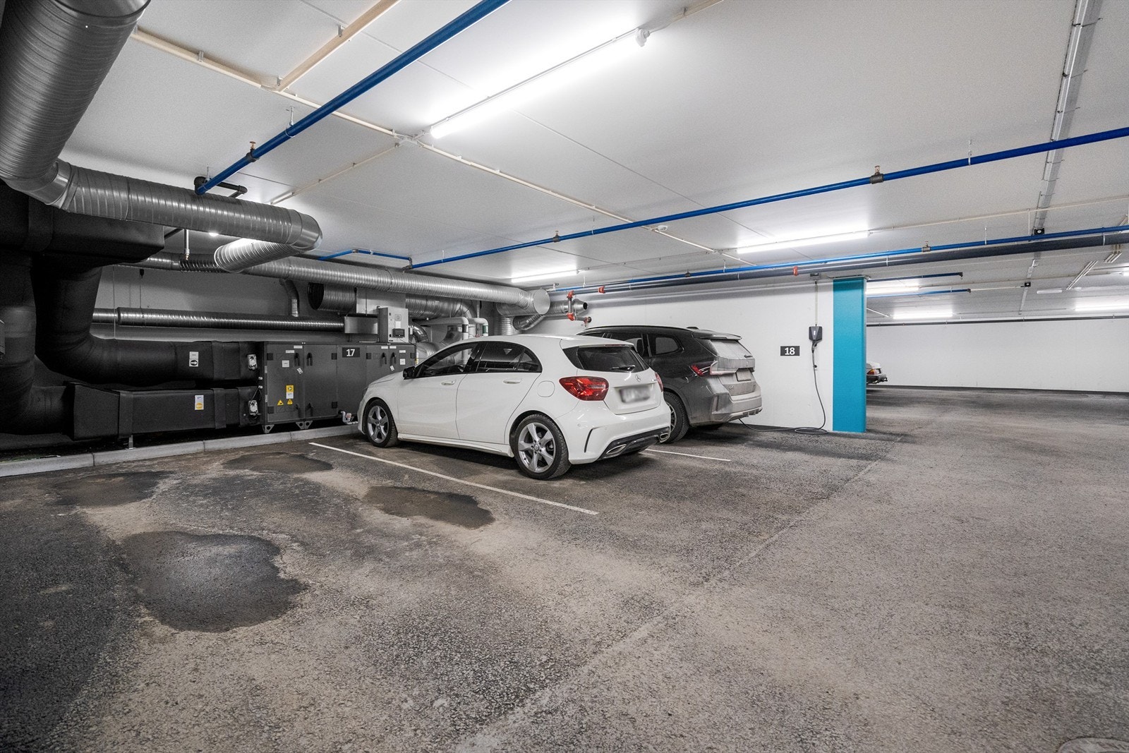 Det medfølger én garasjeplass til leiligheten. Galleribilde