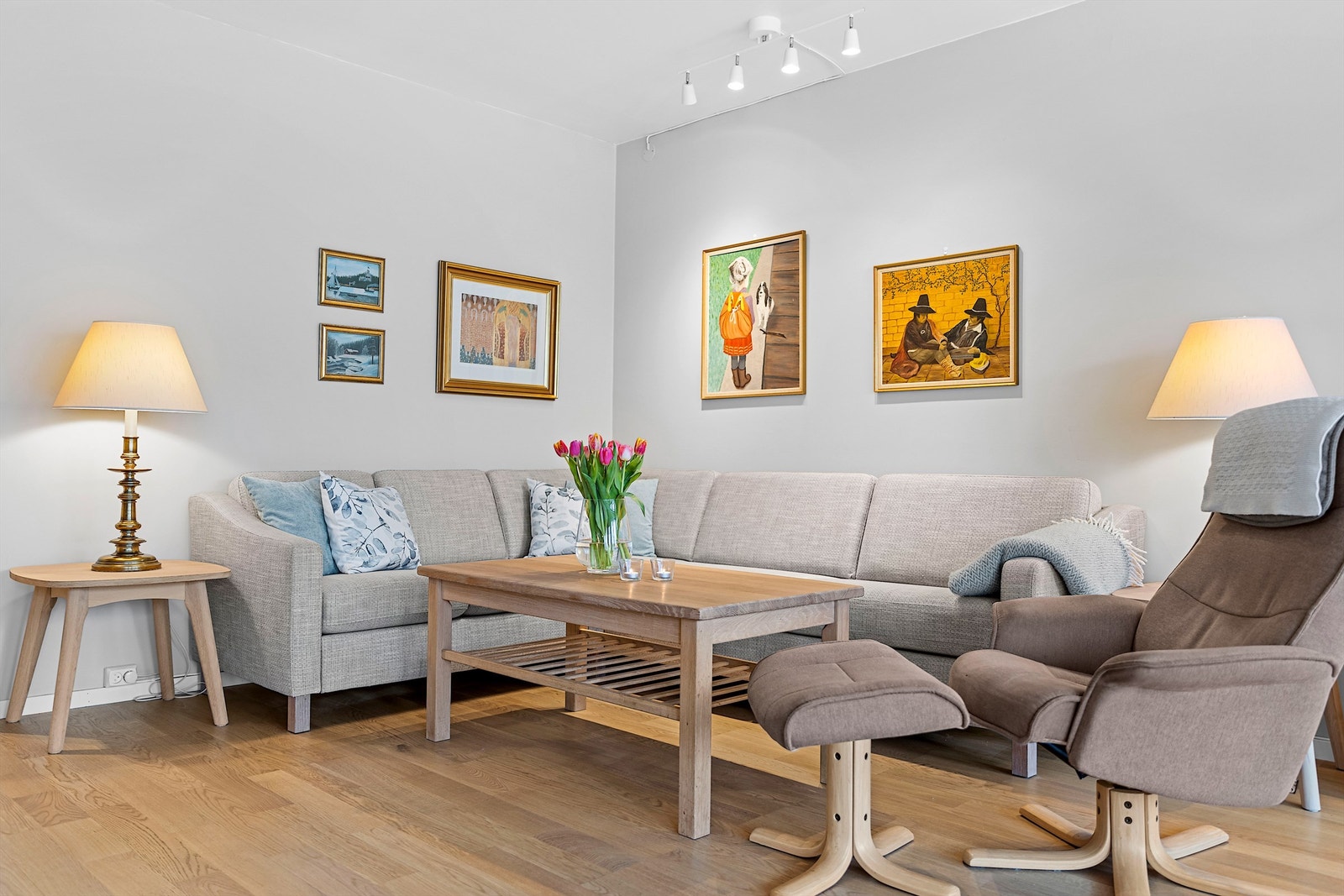 Her er det fleksible møbleringsmuligheter. Galleribilde