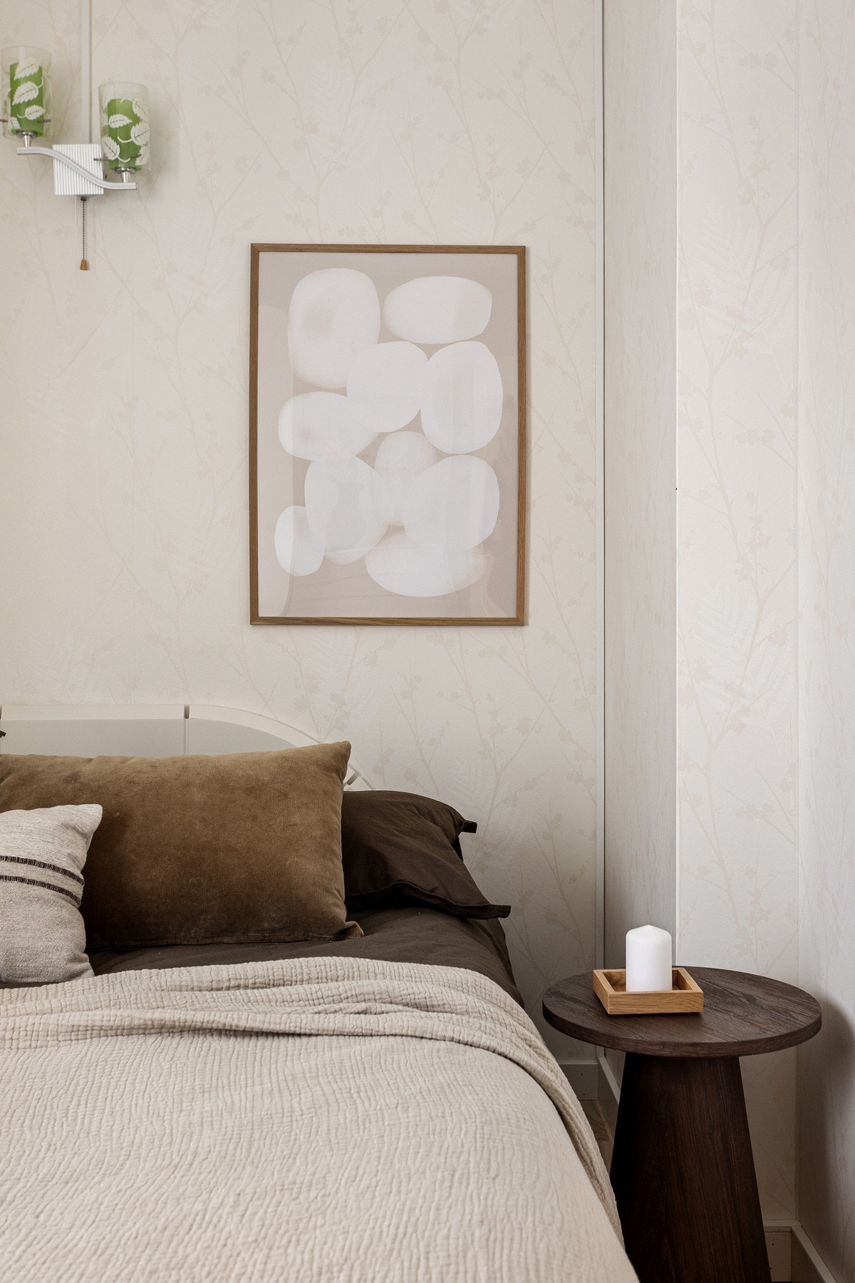 Her er det plass til seng og oppbevaringsmøblement. Galleribilde