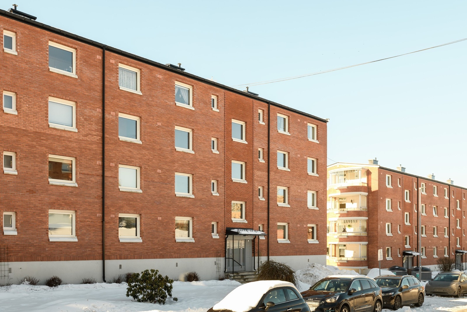 Beliggenheten kombinerer umiddelbar nærhet til Østmarka med kort gange til Bøler T-banestasjon og senter. Galleribilde