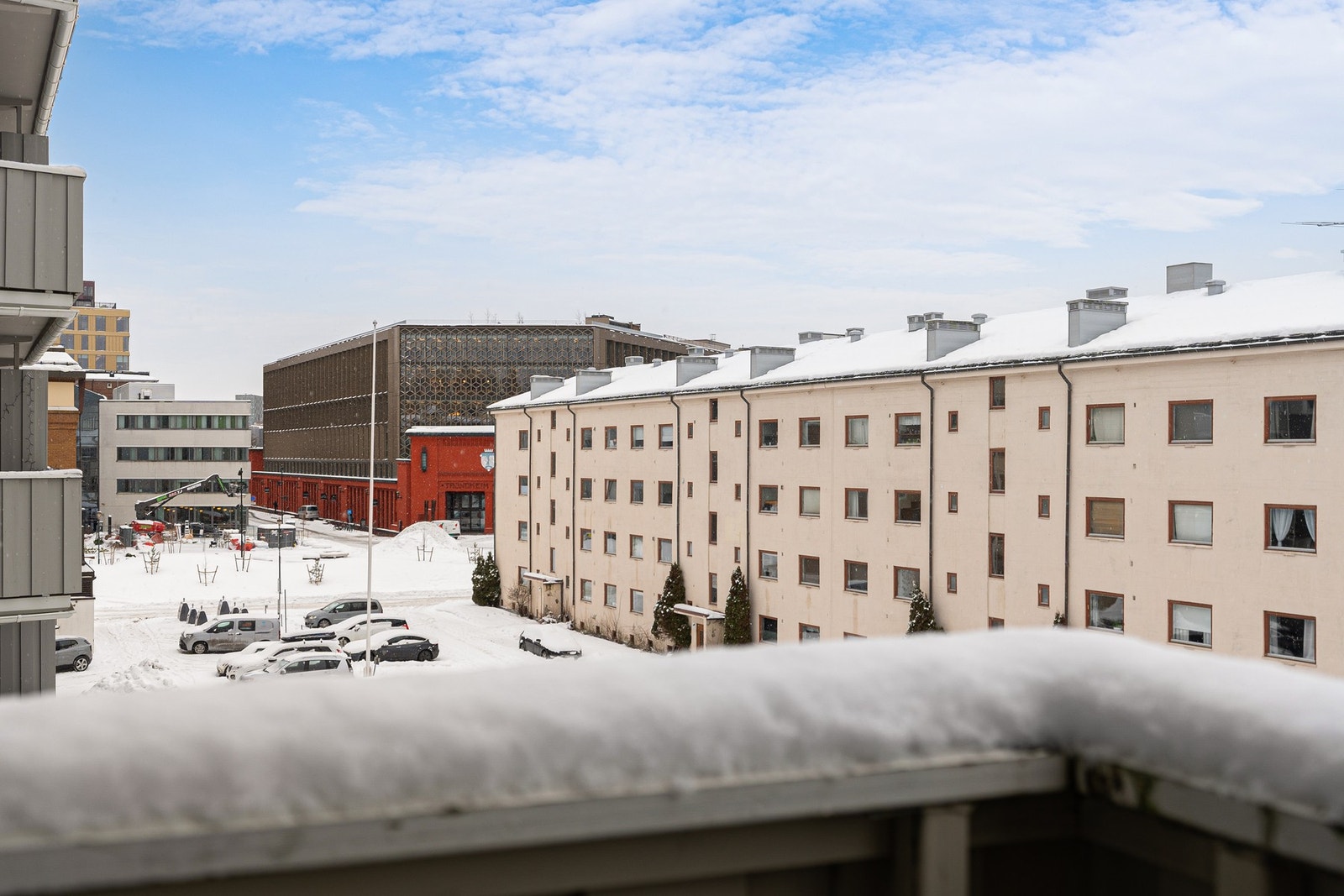 Leiligheten har en svært sentral beliggenhet med gangavstand til "alt" Galleribilde