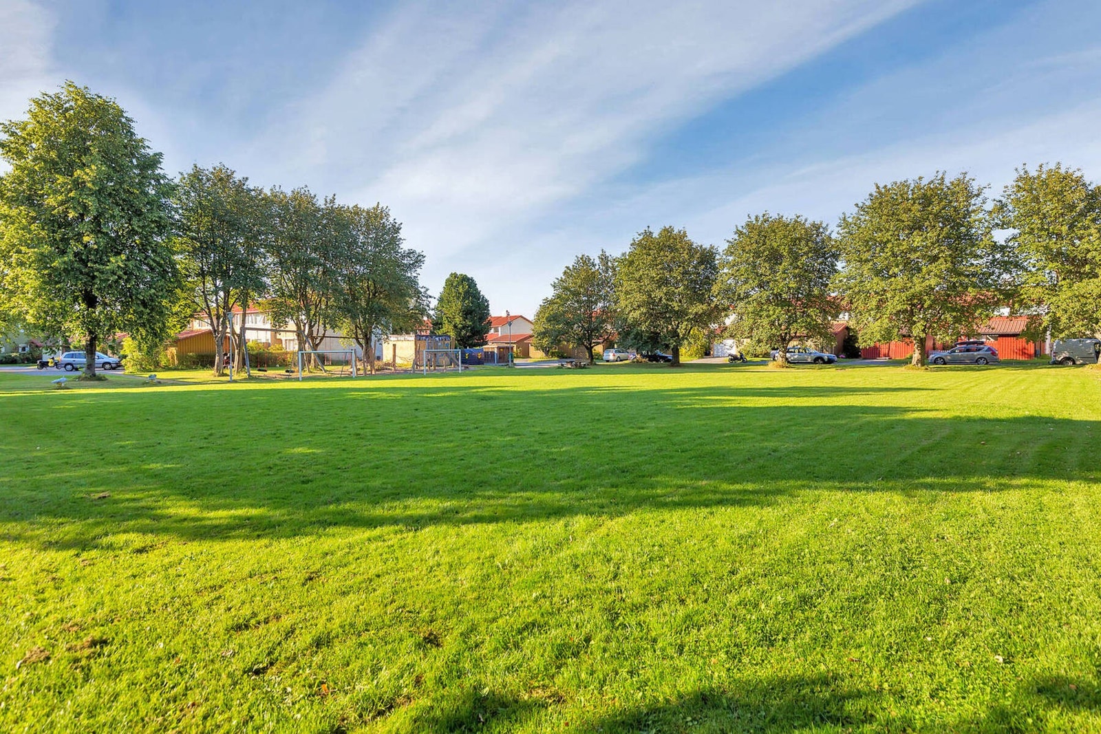 Midtparken i Dalen Hageby. Galleribilde