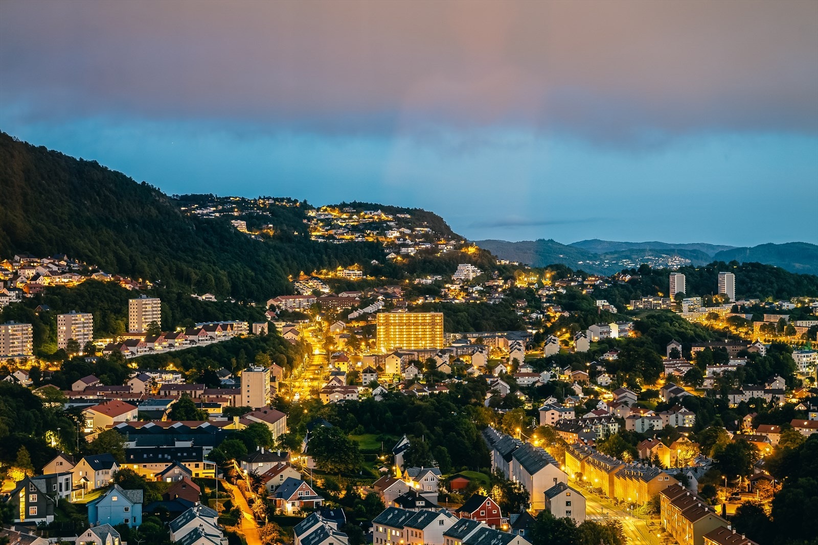 Velkommen til visning på Landås! Galleribilde