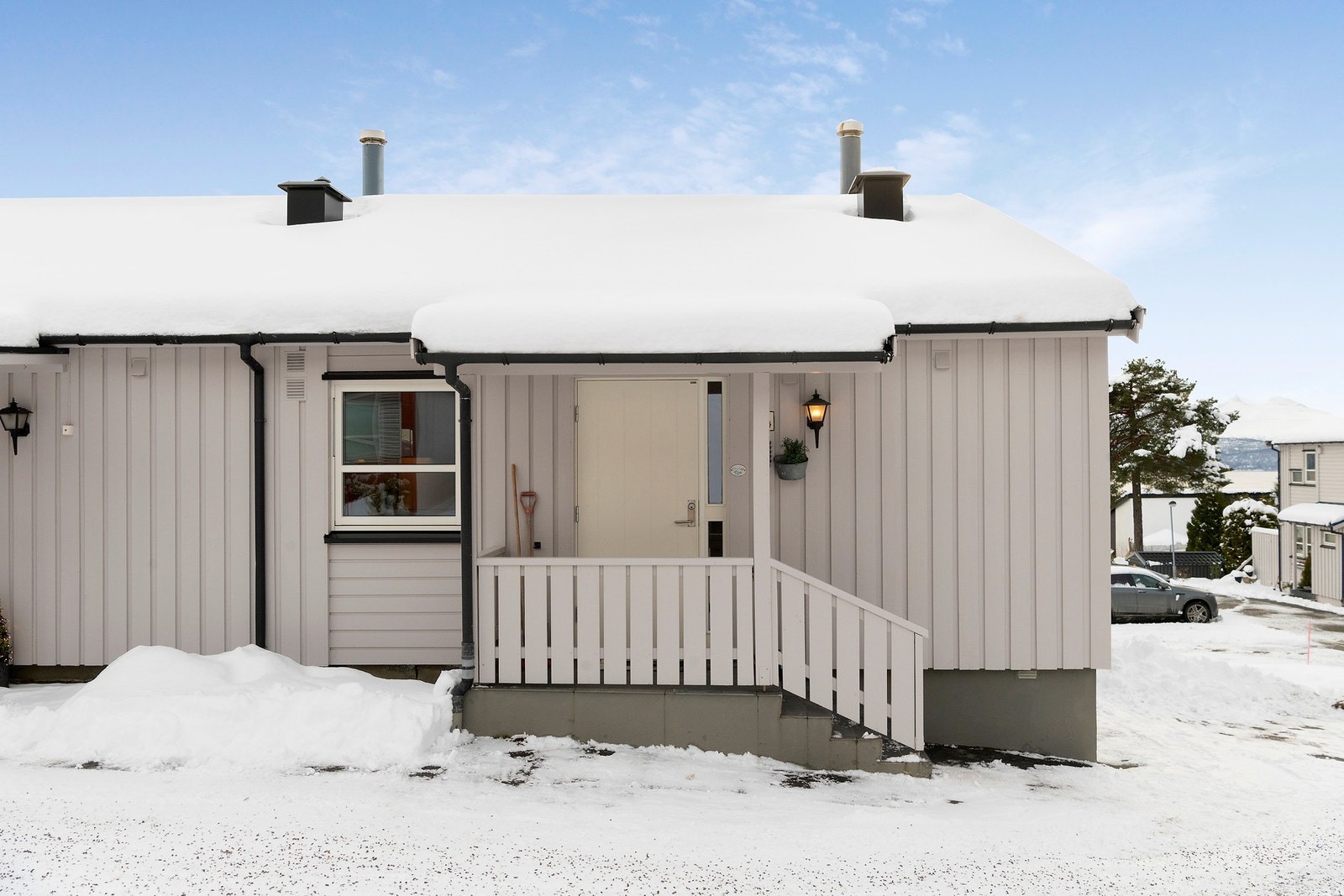 Inngangsparti mot nord Galleribilde