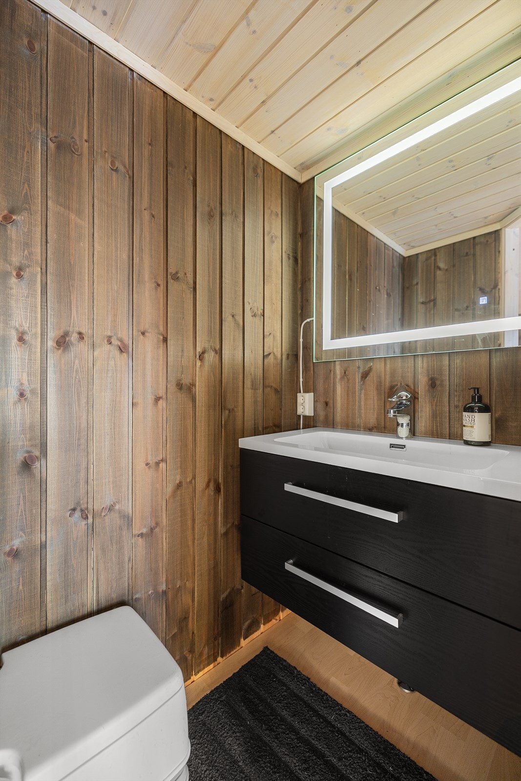 Hytte2-Bad Galleribilde