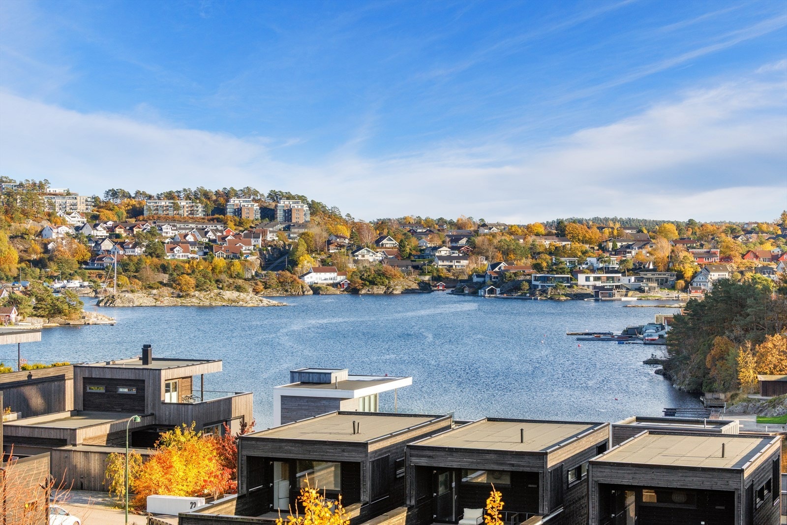 Nyt en flott utsikt rett fra leiligheten, et vakkert blikkfang som gir hverdagen det lille ekstra. Galleribilde