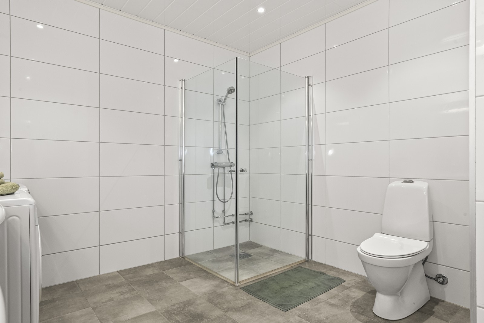 Dusjhjørnet med glassvegger. Galleribilde