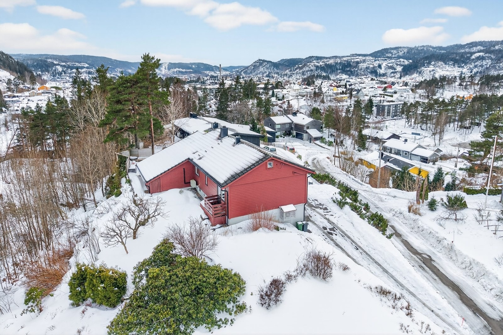 Lufteveranda og terrasse mot øst Galleribilde