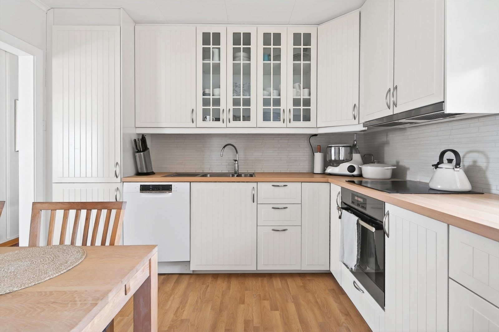 Alle hvitevarer er integrert Galleribilde