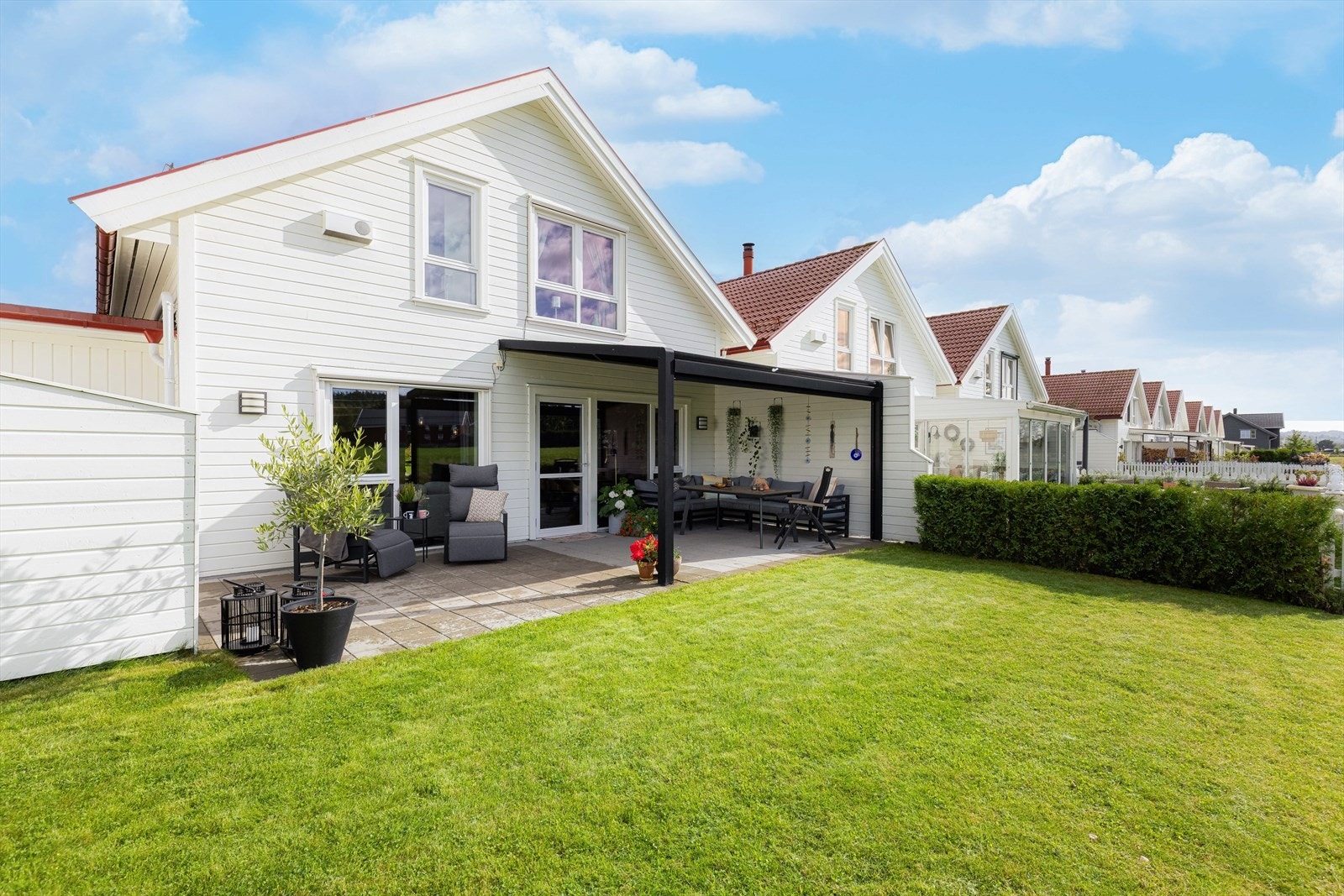 EiendomsMegler1 ved Mette Selander presenterer Kjellemojordet 55! Galleribilde