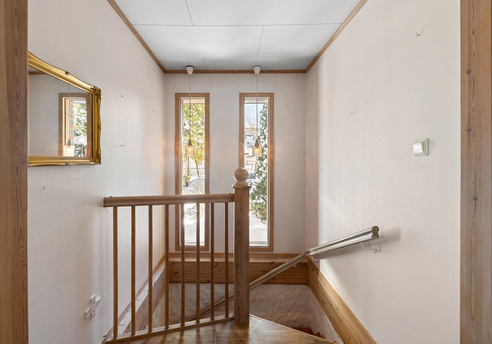 Trappeløp ned til kjelleren. Galleribilde